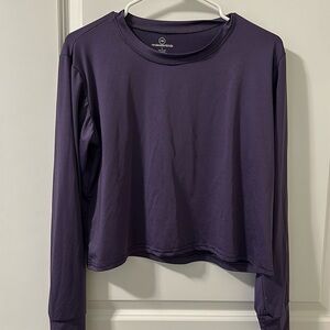 Cropped long sleeve workout top